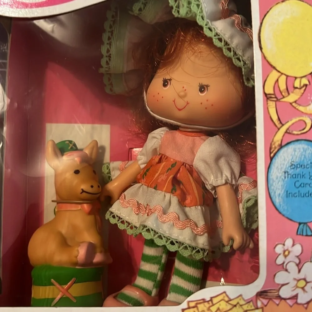 Strawberry Shortcake Cafe Ole Party Pleaser, NRFB